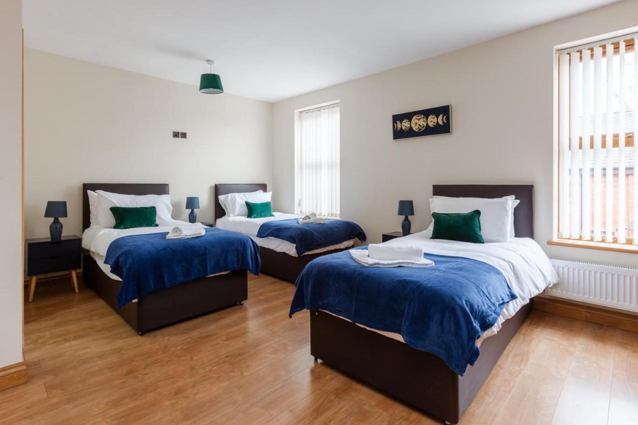 Albert - 5 Bedrooms Sleeps 11 Parking Wi-Fi Contractors Preston  Exterior foto